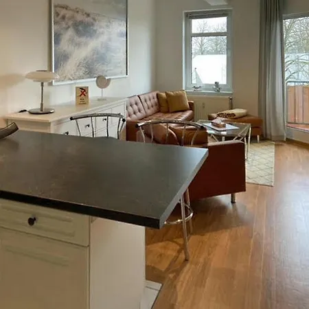 Apartment Nur Wenige Gehminuten Zum Zentrum Und 17 - Sellin (Rugen)