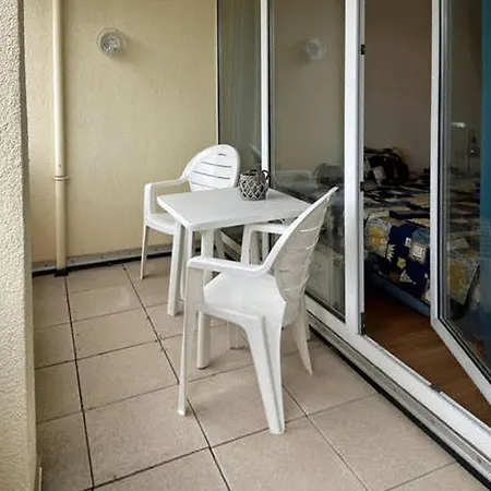 Nur Wenige Gehminuten Zum Zentrum Und 17 - * Sellin (Rugen)