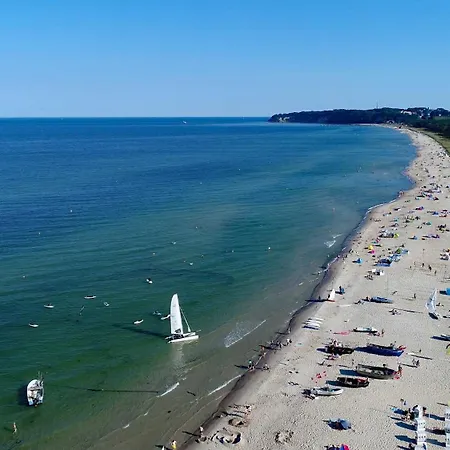 Nur Wenige Gehminuten Zum Zentrum Und 17 - Sellin (Rugen)