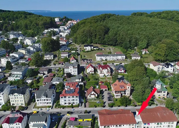 Nur Wenige Gehminuten Zum Zentrum Und 17 - *